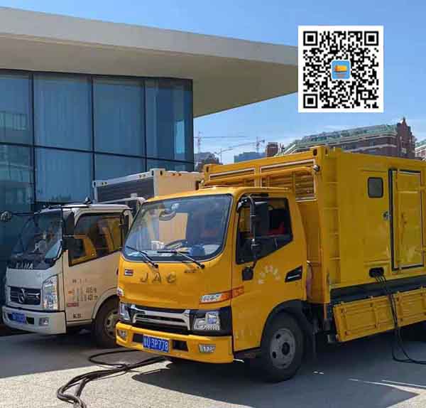 乌拉特中出租发电车