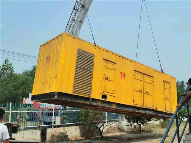 乌拉特中300KW柴油发电机组油耗是多少?