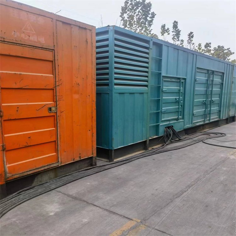 乌拉特中如何选择适合 600kW 柴油发电机组的热继电器?